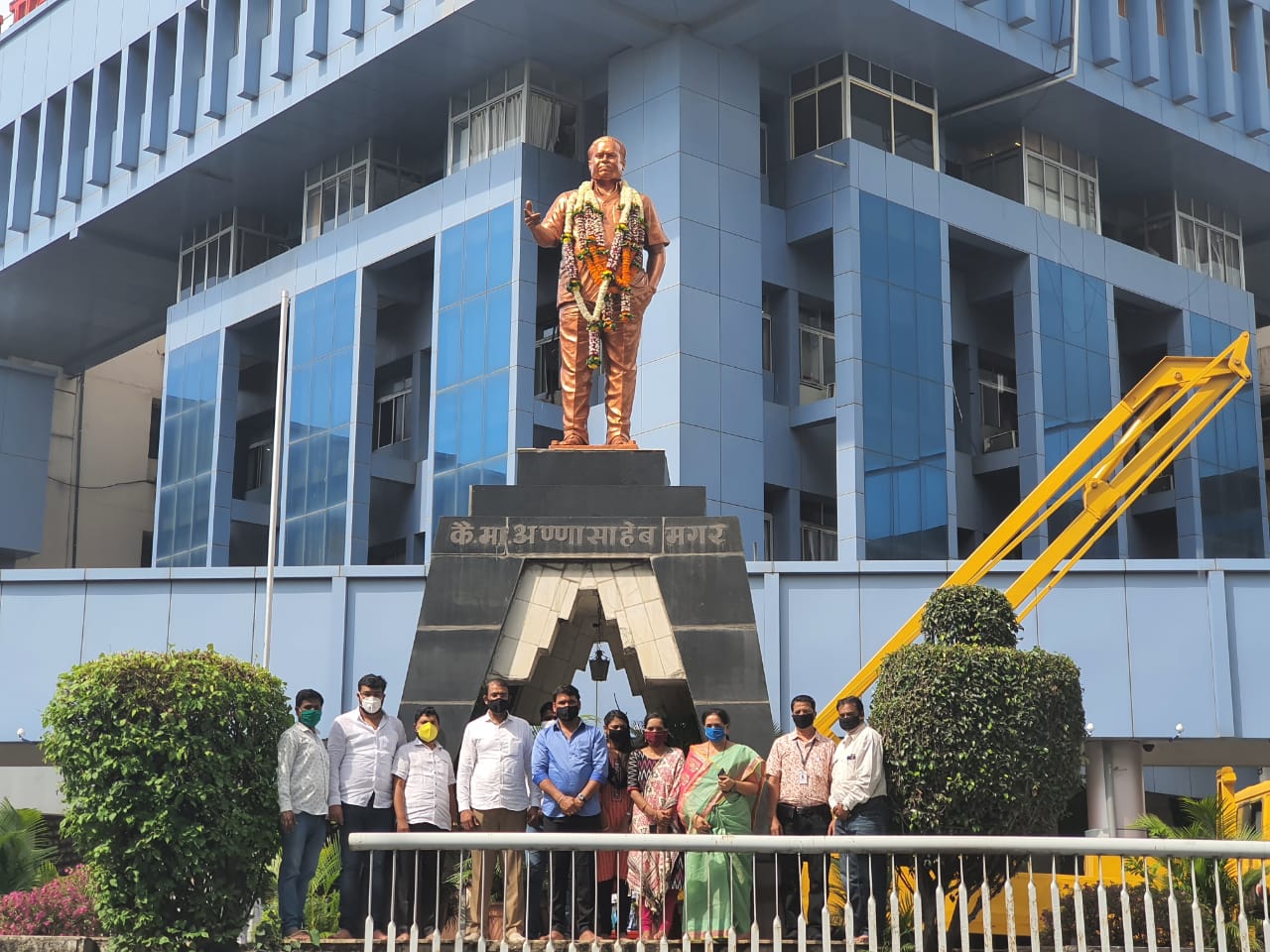 पिंपरी चिंचवड शहराच्या निर्मितीचे शिल्पकार अण्णासाहेब मगर यांना राष्ट्रवादी काँग्रेसच्यावतीने अभिवादन...