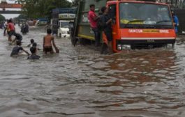 राज्याला पावसाने झोडपले मुंबई ठीक ठिकाणी पाणीच पाणी