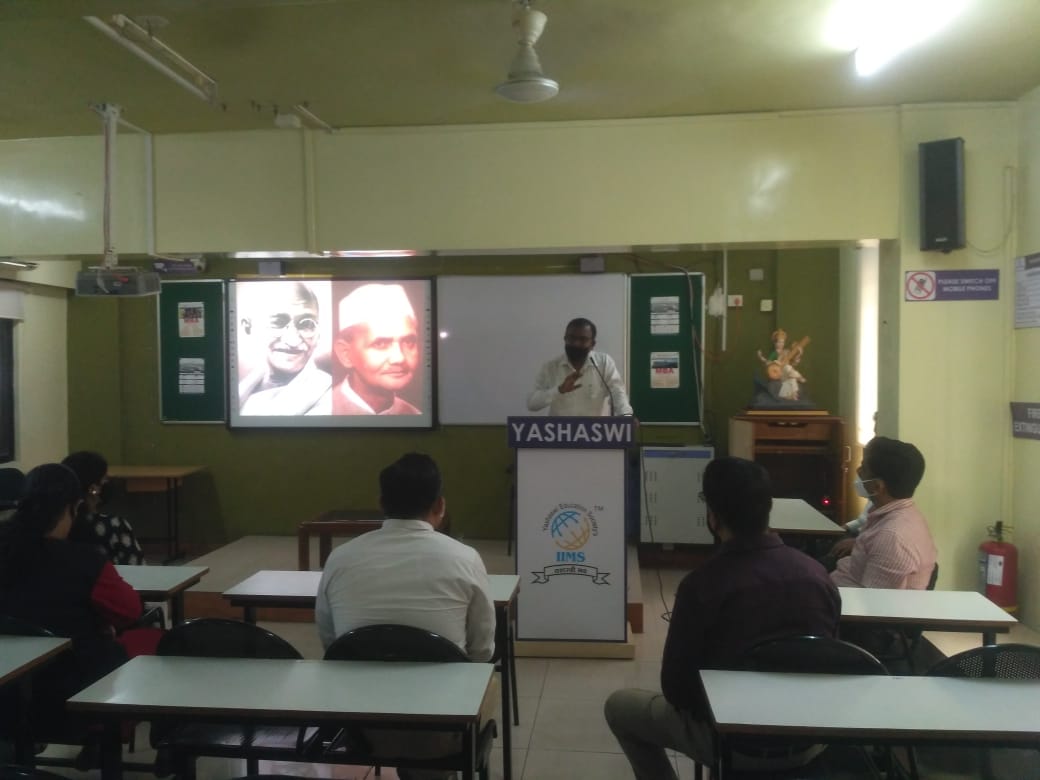 *यशस्वी संस्थेतर्फे महात्मा गांधी व लालबहादूर शास्त्रीजयंती साजरी