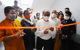 सर्वोच्च न्यायालय व देशाच्या पंतप्रधानांनी केलेल्या कौतुकाच व्हिटॅमिन घेऊन अजून जवाबदारीने काम करणार्यांची गरज आहे; कॅबिनेट मंत्री आदित्य ठाकरे यांचे प्रतिपादन*  *शिवसेना पुणे शहराच्या वतिने सुरू केलेले कोविड केअर सेंटर पुणेकरांच्या सेवेत रुजू*  *राज्यभरात सरकारला समांतर असे शिव सैनिकांचे काम- खा. संजय राऊत