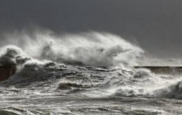 *तोक्ते चक्रीवादळामुळे झालेल्या नुकसानीचा मुख्यमंत्र्यांनी घेतला आढावा*