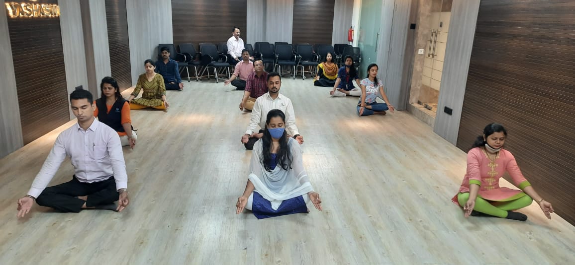 *'यशस्वी'संस्थेच्यावतीने आंतरराष्ट्रीय  योग दिन ऑनलाईन पद्धतीने साजरा.*