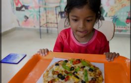 *विद्यार्थिनींनी पिझ्झा खाल्ला म्हणून वसतिगृहातून काढून टाकल्याचे वृत्त चुकीचे*