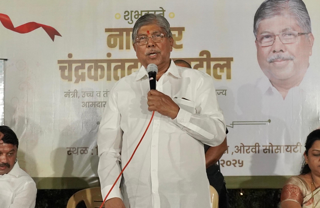 *नागरी सुविधा उपलब्ध करताना येणाऱ्या अडचणी सोडविण्यास कटिबद्ध*   *नामदार चंद्रकांतदादा पाटील यांची ग्वाही*