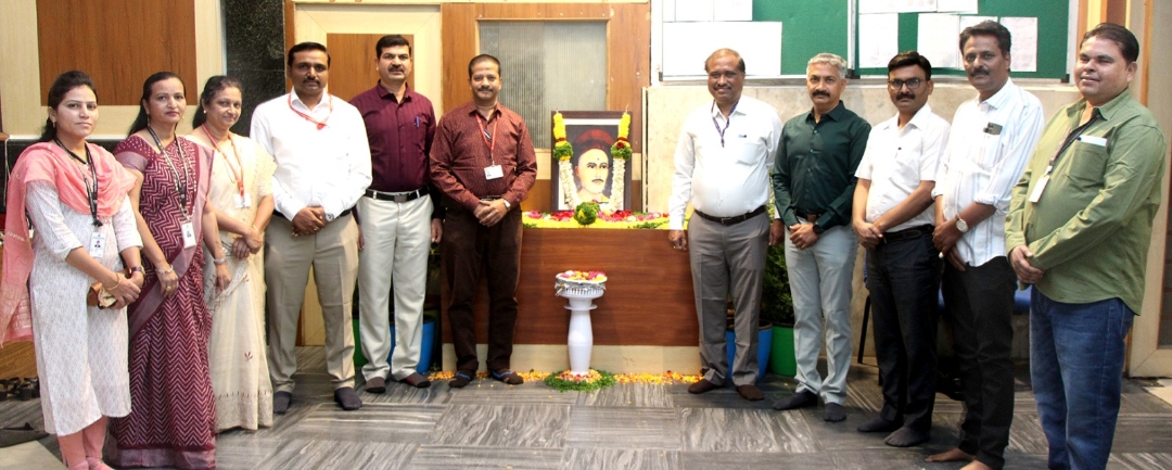 *महानगरपालिकेच्या वतीने आद्य पत्रकार बाळशास्त्री जांभेकर यांना त्यांच्या जयंतीनिमित्त अभिवादन....*