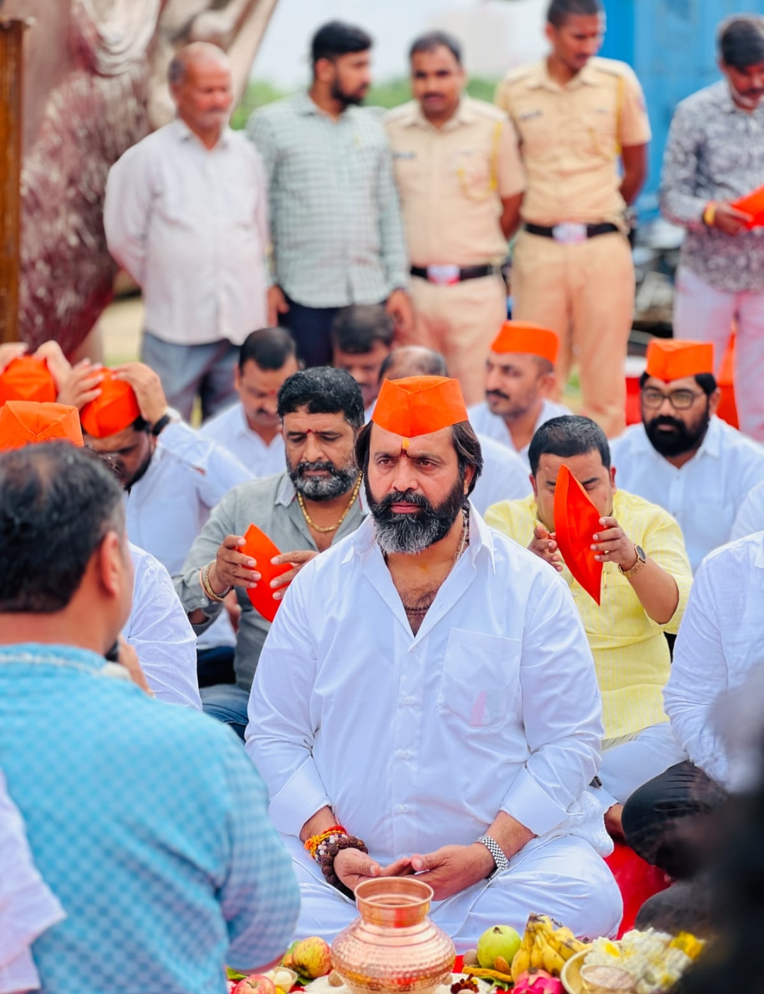 पिंपरी-चिंचवडमधील ‘स्टॅच्यू ऑफ हिंदूभूषण’ पुतळ्याचे मुकूट पूजन