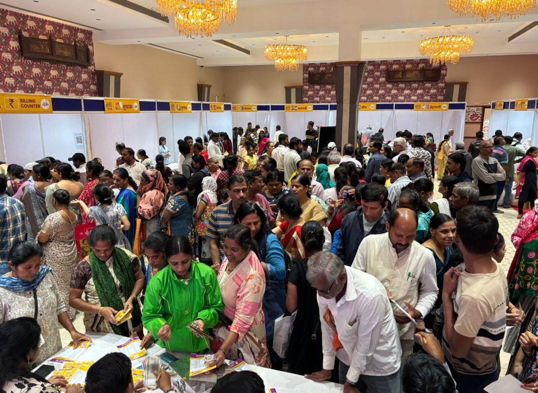 चंद्रकांतदादा पाटील आयोजित धान्य महोत्सवास उत्स्फूर्त प्रतिसाद