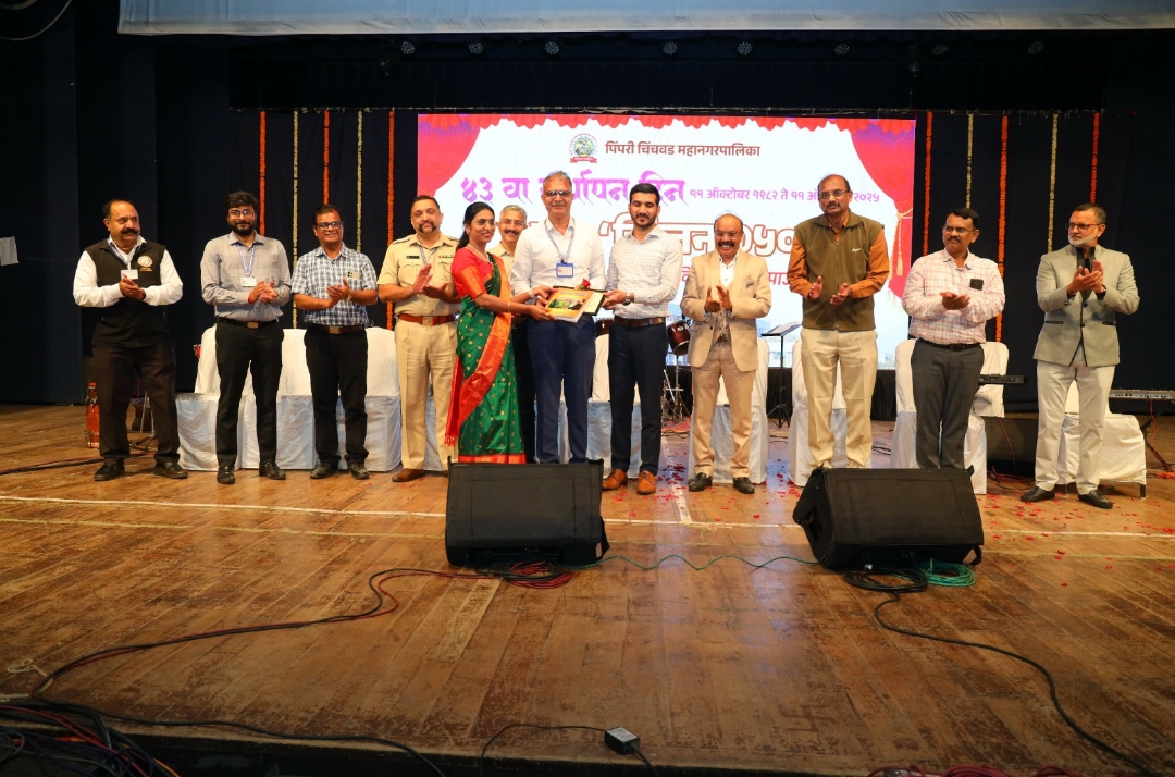 सह शहर अभियंता देवन्ना गट्टुवार, उपायुक्त अण्णा बोदडे यांच्यासह ३६ जणांना ‘गुणवंत अधिकारी/कर्मचारी पुरस्कार प्रदान