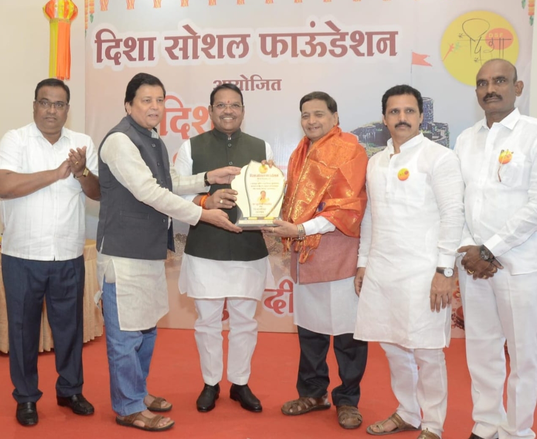 दिशा दिवाळी फराळात रंगली राजकारणाच्या पलीकडची गप्पांची मैफल