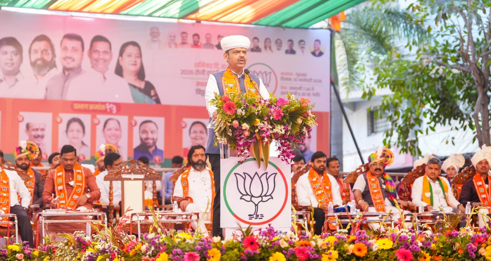 निळी आणि लाल पूररेषेची फेरसर्वेक्षण करून नव्याने आखणी होणार:  मुख्यमंत्री देवेंद्र फडणवीस