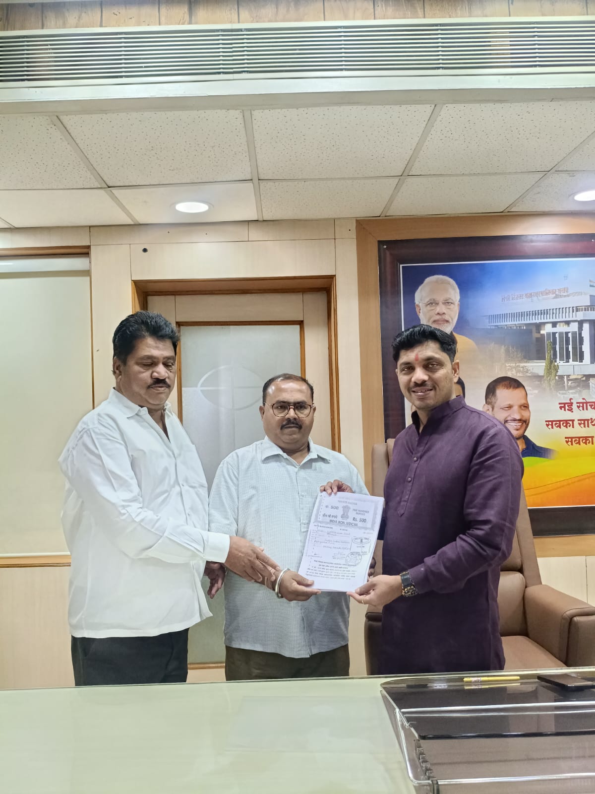 भाजपचे आक्रमक कार्यकर्ते सचिन काळभोर यांची स्वीकृत नगरसेवक पदासाठी दावेदारी; महापौर रवी लांडगे यांच्याकडे अर्ज दाखल