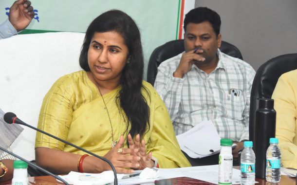 पुणे, पिंपरी चिंचवड शहराची वाढती विजेची गरज विचारात  घेऊन बहृत आराखडा तयार करा