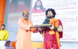 हिंदू धर्म म्हणजे ईश्वराच्या प्राप्तीचे सायन्स;हिंदू राष्ट्रासाठी संघटित होण्याचे कालीचरण महाराजांचे आवाहन