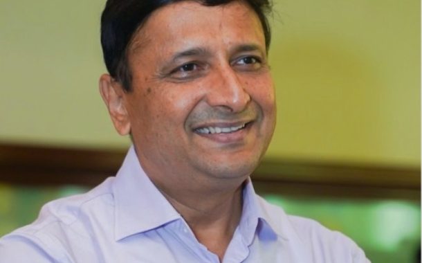 शहरातील अनधिकृत बांधकामे व अतिक्रमणांविरोधात कारवाई अधिक सक्त करा – आयुक्त डॉ. विजय सूर्यवंशी