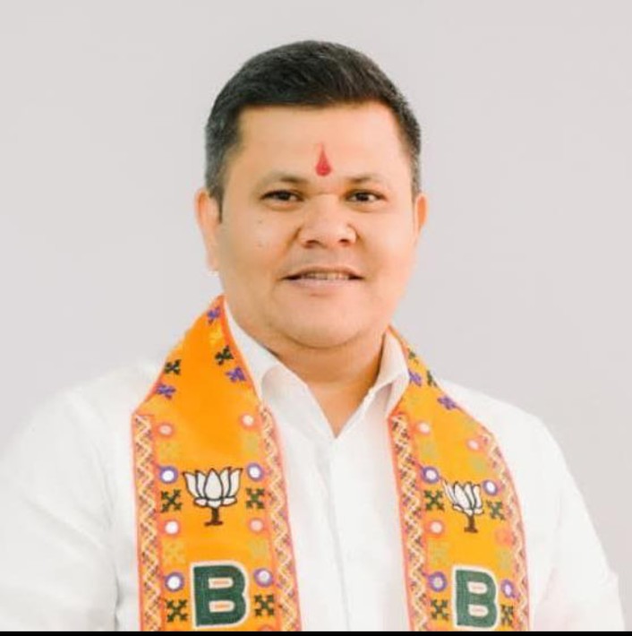 शहरात महिला सुरक्षा आणि पोलीस गस्त वाढवा : - सभापती अभिषेक बारणे