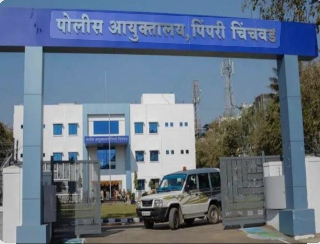 सायबर पोलिसांची धडाकेबाज कारवाई : फसवणुकीतील ५६ लाखांची रक्कम तक्रारदाराला परत